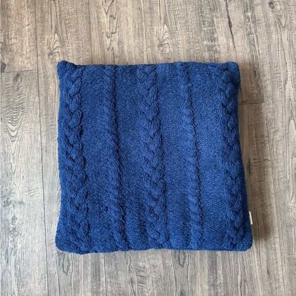 Sunday Citizen Braided Pillow Case & Pillow Insert - Picture 5 of 9